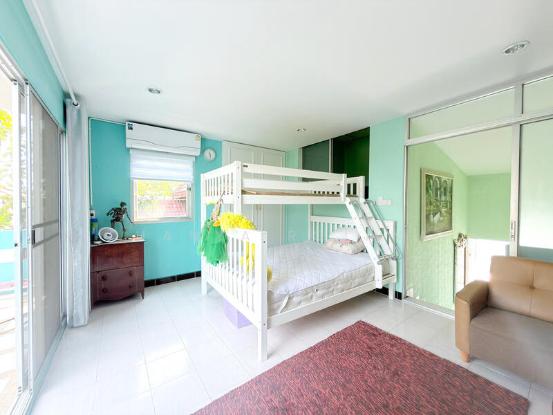 For Sale - Sea View Townhouse for Sale in Phala Beach, Ban Chang, Rayong, Rayong