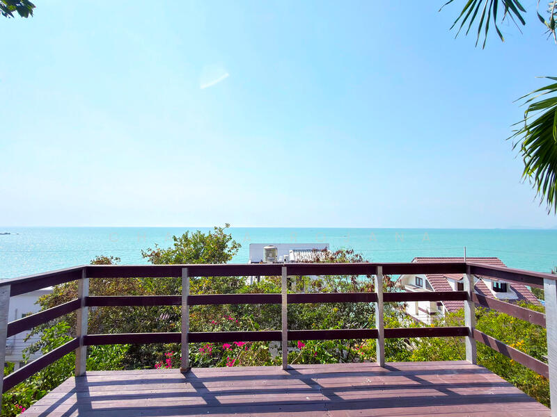 For Sale - Sea View Townhouse for Sale in Phala Beach, Ban Chang, Rayong, Rayong