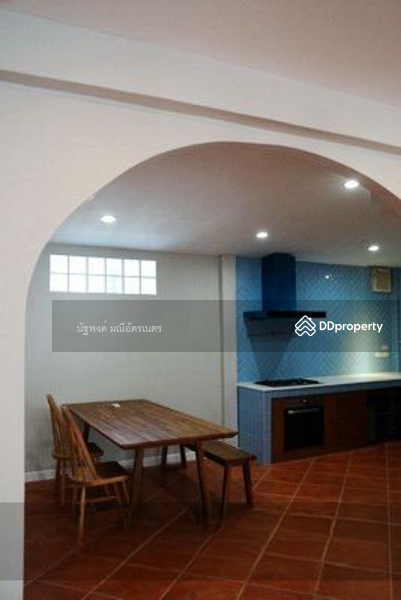 For Rent - Detached House Prachauthit Rd. (Ekkamai - Ramintra), Bangkok