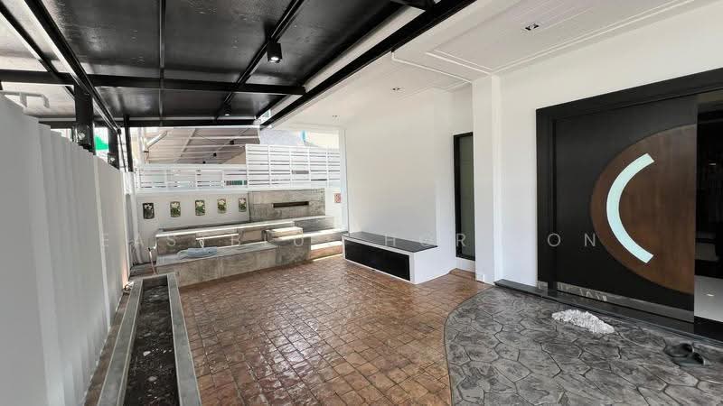 House Area Sukhumvit 26, Bangkok, Khong Tan, Khlong Toei, Bangkok, 5 Bedrooms, 1 sqm, Single Detached House For Rent, by Eastblue Horizon, 60109480 - DDproperty.com