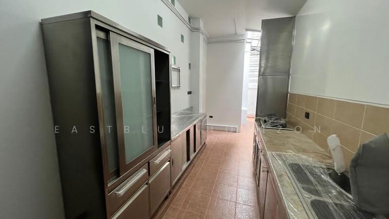 House Area Sukhumvit 26, Bangkok, Khong Tan, Khlong Toei, Bangkok, 5 Bedrooms, 1 sqm, Single Detached House For Rent, by Eastblue Horizon, 60109480 - DDproperty.com