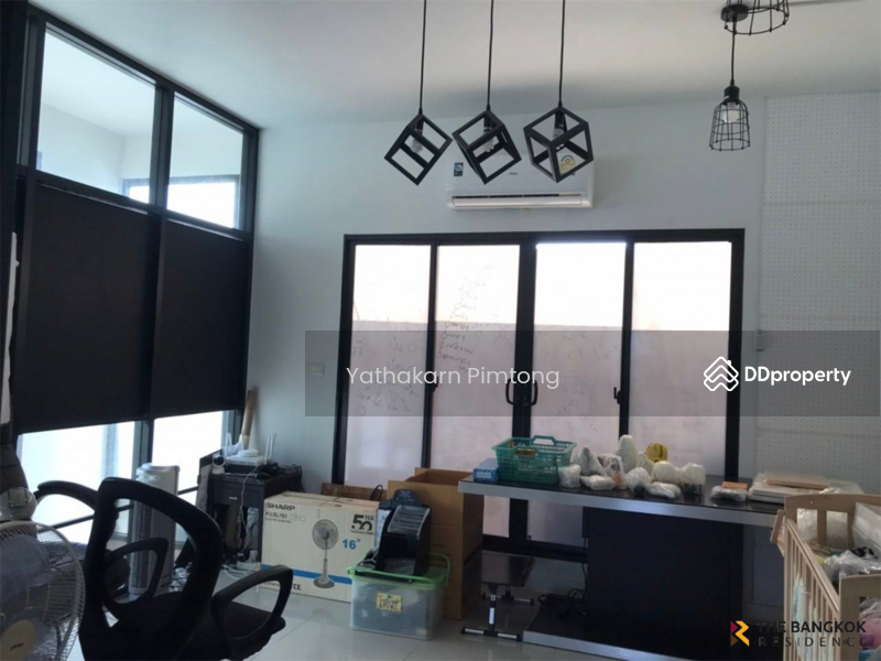 For Rent - Pruksa Avenue, Bangkok