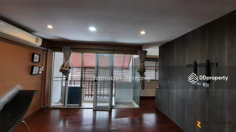 For Rent - Varathorn Ville Pattanakarn 44, Bangkok