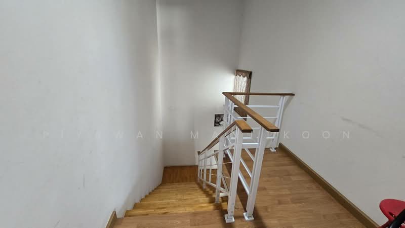 Baan Klang Muang S-Sense Srinakarin, Bangkok, Srinakarin Road, Nong Bon, Prawet, Bangkok, 3 Bedrooms, 180 sqm, Townhouse For Sale, by Piyawan Manitkoon, 60110016 - DDproperty.com