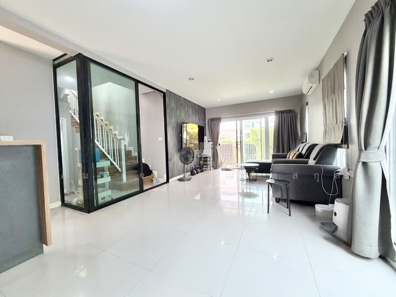 Passorn Prestige Pattanakarn 38 : ภัสสร เพรจทีส พัฒนาการ 38, กรุงเทพ, ซอยพัฒนาการ 38, สวนหลวง, สวนหลวง, กรุงเทพ, 135 ตร.ม., บ้านเดี่ยว ขาย, โดย จิรกิตติ์ (คิม)เจริญบัณฑิตสกุล, 60110429 - DDproperty.com