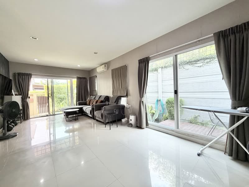 Passorn Prestige Pattanakarn 38 : ภัสสร เพรจทีส พัฒนาการ 38, กรุงเทพ, ซอยพัฒนาการ 38, สวนหลวง, สวนหลวง, กรุงเทพ, 135 ตร.ม., บ้านเดี่ยว ขาย, โดย จิรกิตติ์ (คิม)เจริญบัณฑิตสกุล, 60110429 - DDproperty.com