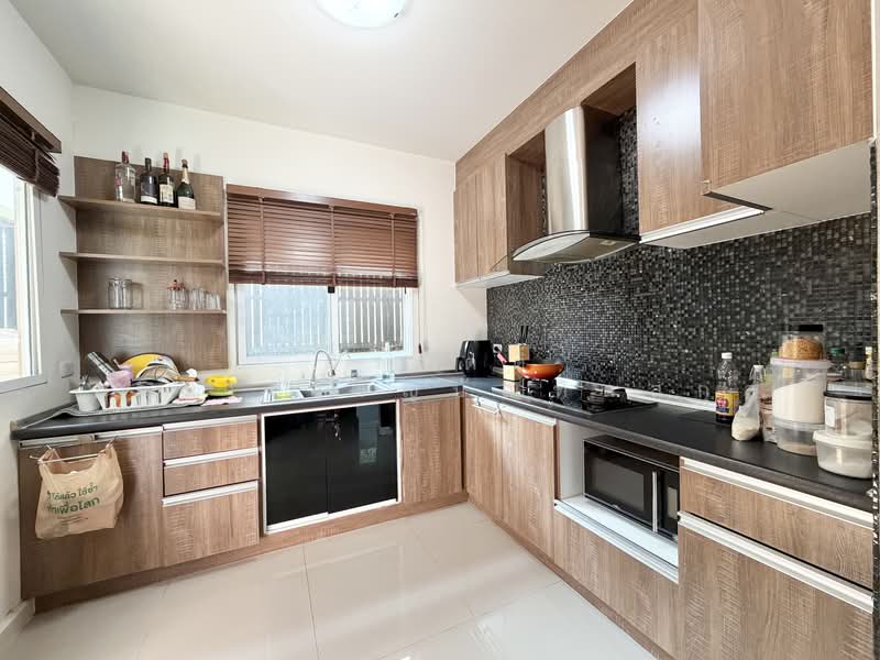 Passorn Prestige Pattanakarn 38 : ภัสสร เพรจทีส พัฒนาการ 38, กรุงเทพ, ซอยพัฒนาการ 38, สวนหลวง, สวนหลวง, กรุงเทพ, 135 ตร.ม., บ้านเดี่ยว ขาย, โดย จิรกิตติ์ (คิม)เจริญบัณฑิตสกุล, 60110429 - DDproperty.com