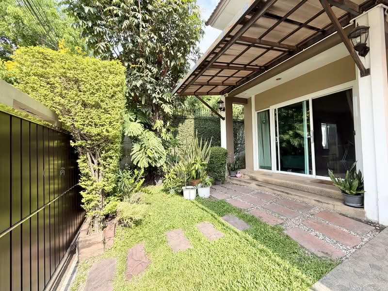 Passorn Prestige Pattanakarn 38 : ภัสสร เพรจทีส พัฒนาการ 38, กรุงเทพ, ซอยพัฒนาการ 38, สวนหลวง, สวนหลวง, กรุงเทพ, 135 ตร.ม., บ้านเดี่ยว ขาย, โดย จิรกิตติ์ (คิม)เจริญบัณฑิตสกุล, 60110429 - DDproperty.com