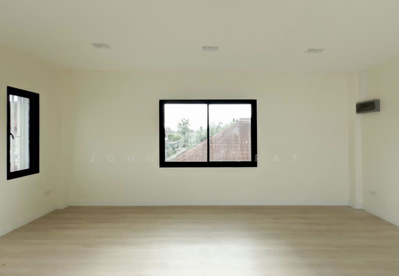 Modern Home Office for a New Generation in Mae Hia, Chiang Mai, Chiang Mai, Pa Daet, Muang Chiang Mai, Chiang Mai, , 377 sqm, Office Space For Sale, by Surat Premsri, 60110855 - DDproperty.com