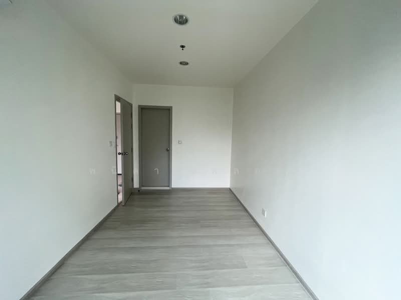 Life Pinklao, Bangkok, Boromarajonani Road, Bang Bamru, Bang Phlat, Bangkok, 2 Bedrooms, 55 sqm, Condo For Rent, by พนิดา (พลอย), 60111257 - DDproperty.com