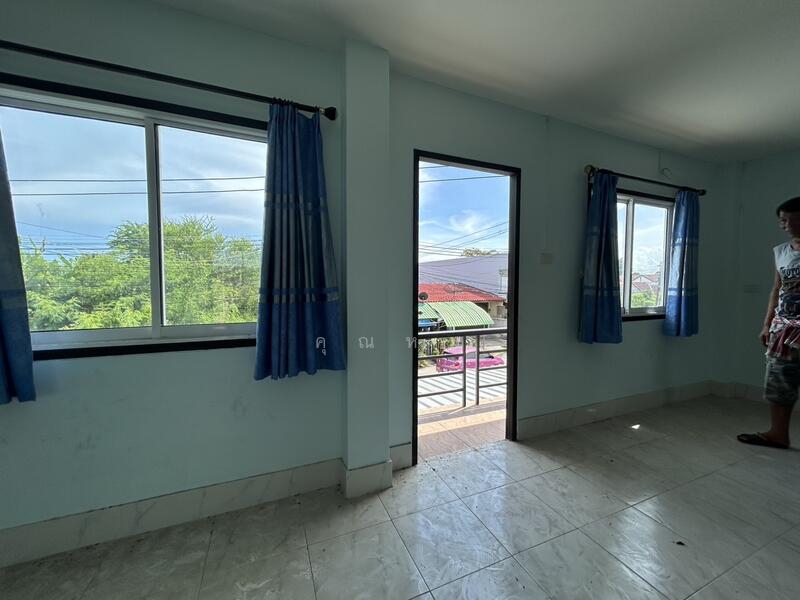 โอกาสทองนักลงทุน! ขายทาวน์โฮม 2 ชั้น 60 ตร.ว ทำเลเป็นที่ต้องการของนักลงทุนตัวจริง, ชลบุรี, ถนนจัดสรร, เสม็ด, เมืองชลบุรี, ชลบุรี, 160 ตร.ม., ทาวน์เฮ้าส์ ขาย, โดย คุณหมู, 60111871 - DDproperty.com