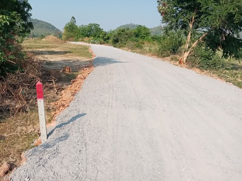 ที่ดินโฉนด ครุฑแดง กาญจนบุรี แค่ไร่ละ4แสน5 2ไร่แถม2ไร่ แค่1ชม.กว่าจากกรุงเทพ เชิงเขา ติดห้วย น้ำไฟพร, Kanchanaburi, Ban Mai, Tha Muang, Kanchanaburi, , 2,800 sqm, Land For Sale, by Kittisap Lertharn, 60112033 - DDproperty.com