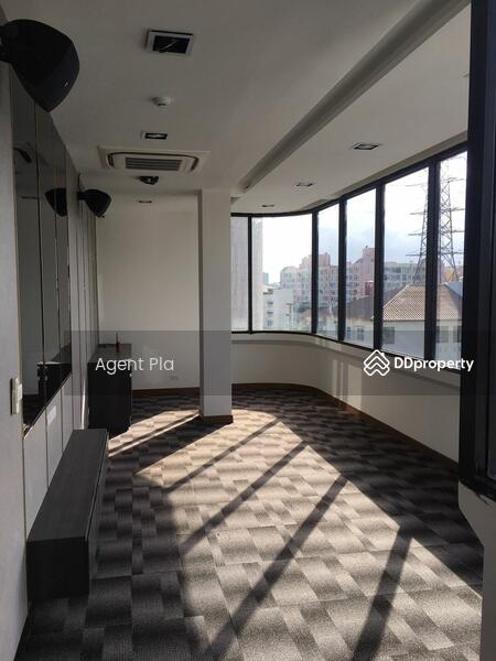ให้เช่า - Office space for rent at Nai Lek Space Building (SPSAD3177), กรุงเทพ