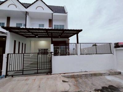 ขาย - Sukthawee Village : สุขทวีวิลเลจ, กรุงเทพ