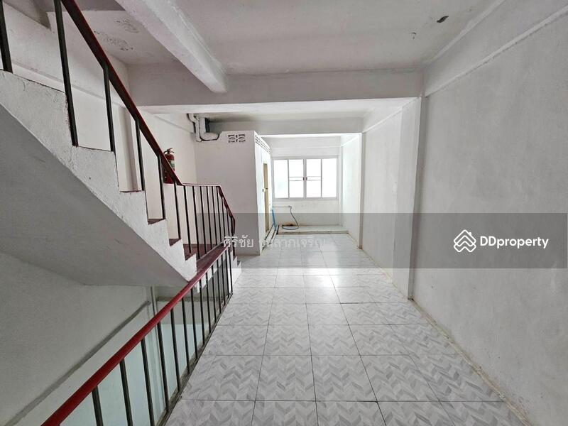 For Rent - A commercial building for rent 168 sqm2 Suksawad 31/1 Ladburana Bangkok near main road express way, Bangkok