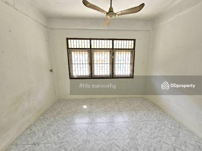 For Rent - A commercial building for rent 168 sqm2 Suksawad 31/1 Ladburana Bangkok near main road express way, Bangkok