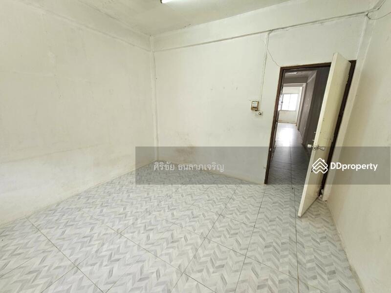 For Rent - A commercial building for rent 168 sqm2 Suksawad 31/1 Ladburana Bangkok near main road express way, Bangkok