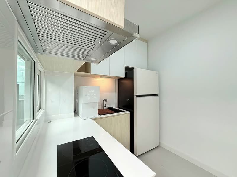 Baan Klang Muang The Edition Srinakarin-Suanluang, Bangkok, Dok Mai, Prawet, Bangkok, 3 Bedrooms, 148 sqm, Single Detached House For Rent, by ปรินทร์ญาดา ชิณโชติ, 60112720 - DDproperty.com