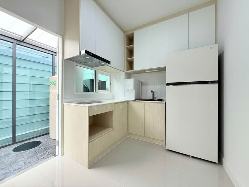 Baan Klang Muang The Edition Srinakarin-Suanluang, Bangkok, Dok Mai, Prawet, Bangkok, 3 Bedrooms, 148 sqm, Single Detached House For Rent, by ปรินทร์ญาดา ชิณโชติ, 60112720 - DDproperty.com