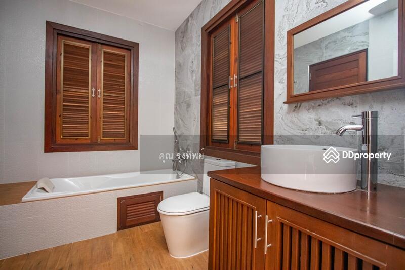 For Sale - Home in Chiang Mai Spacious 8 Bedroom House for Sale (NP070), Chiang Mai