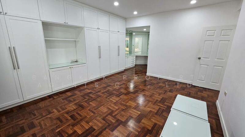 Grand Ville House 1, Bangkok, 36 Soi Sukhumvit 24, Khong Tan, Khlong Toei, Bangkok, 3 Bedrooms, 253 sqm, Condo For Rent, by BANGKOK PROPERTY AGENTS CO., LTD., 60113142 - DDproperty.com