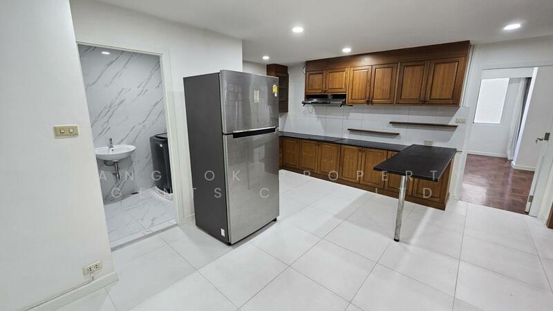 Grand Ville House 1, Bangkok, 36 Soi Sukhumvit 24, Khong Tan, Khlong Toei, Bangkok, 3 Bedrooms, 253 sqm, Condo For Rent, by BANGKOK PROPERTY AGENTS CO., LTD., 60113142 - DDproperty.com