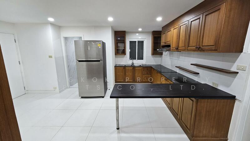 Grand Ville House 1, Bangkok, 36 Soi Sukhumvit 24, Khong Tan, Khlong Toei, Bangkok, 3 Bedrooms, 253 sqm, Condo For Rent, by BANGKOK PROPERTY AGENTS CO., LTD., 60113142 - DDproperty.com