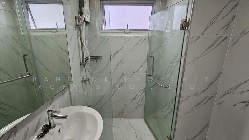 Grand Ville House 1, Bangkok, 36 Soi Sukhumvit 24, Khong Tan, Khlong Toei, Bangkok, 3 Bedrooms, 253 sqm, Condo For Rent, by BANGKOK PROPERTY AGENTS CO., LTD., 60113142 - DDproperty.com