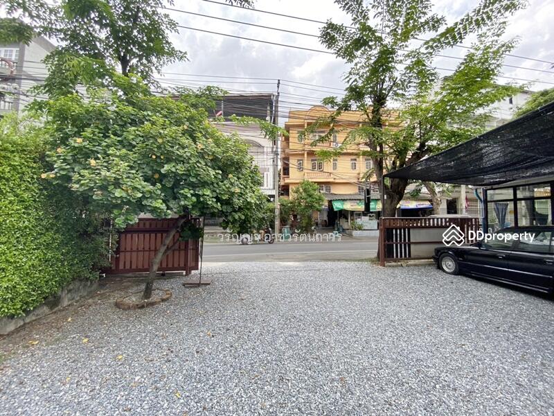 For Sale - Urgent Sale – Below Market Price! Prime Land on Therdthai 76 Road, Near Bang Khae BTS, Bangkok