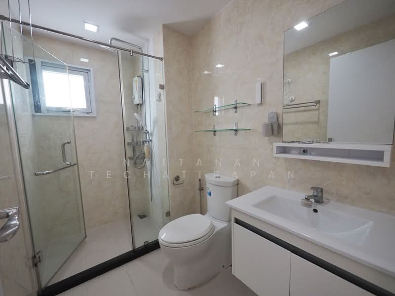 Mayfair Place Sukhumvit 64, Bangkok, Sukhumvit 64 Road, Bang Chak, Phra Khanong, Bangkok, 2 Bedrooms, 58 sqm, Condo For Sale, by Nattanan Techatirapan, 60113296 - DDproperty.com