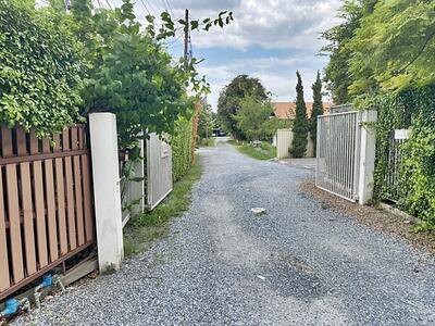 ขาย - ขายที่ดินเทอดไท ตรงข้ามซอย 76 ทำเลทอง ใกล้รถไฟฟ้าบางแค เหมาะทำเป็นบริษัท บ้านพักอาศัย คอนโด ออฟฟิต, กรุงเทพ