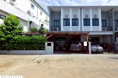 ขาย - New York Rangsit Klong 4 : นิวยอร์ก รังสิต คลอง 4, ปทุมธานี