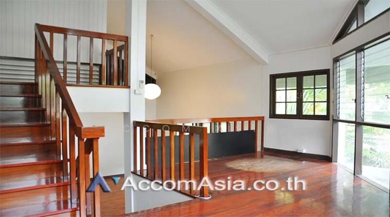 Home Office 3 Bedrooms House for Rent in Sukhumvit, Bangkok near BTS Ekkamai (AA13724), Bangkok, Khlong Tan Nua, Watthana, Bangkok, 3 Bedrooms, 200 sqm, Single Detached House For Rent, by Accom Asia, 60113698 - DDproperty.com