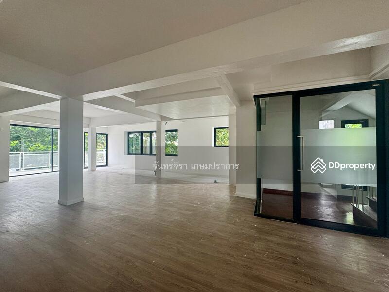 For Rent - Prime Commercial Space for Rent on Narathiwas Road (Near Sathon), Bangkok