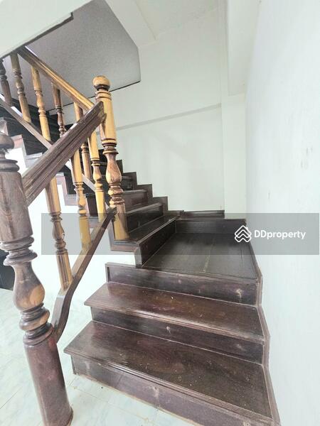 ขาย - ขายอาคารพาณิชย์ 2 ชั้นครึ่ง ทำเลทอง ติดถนนเพชรเกษม! ถูกที่สุดในย่านนี้ เหมาะสำหรับทำ โกดัง, ราชบุรี