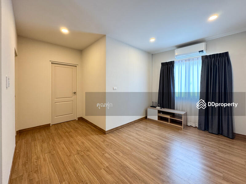 ขาย - เซนโทร บางนา-ศรีนครินทร์ (Centro Bangna-Srinakarin), สมุทรปราการ