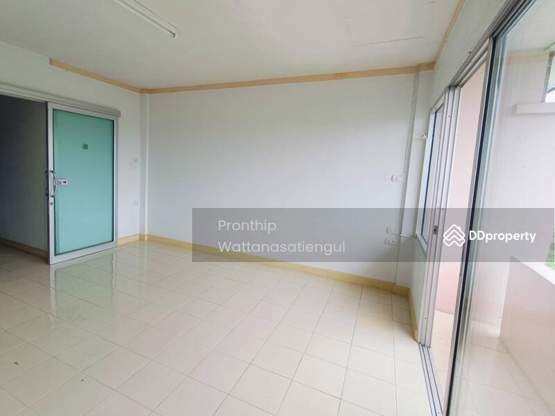For Rent - For Rent: 3.5-Storey Commercial Building on Assumption Rai Kluai Road Prime Location for Busines, Chon Buri