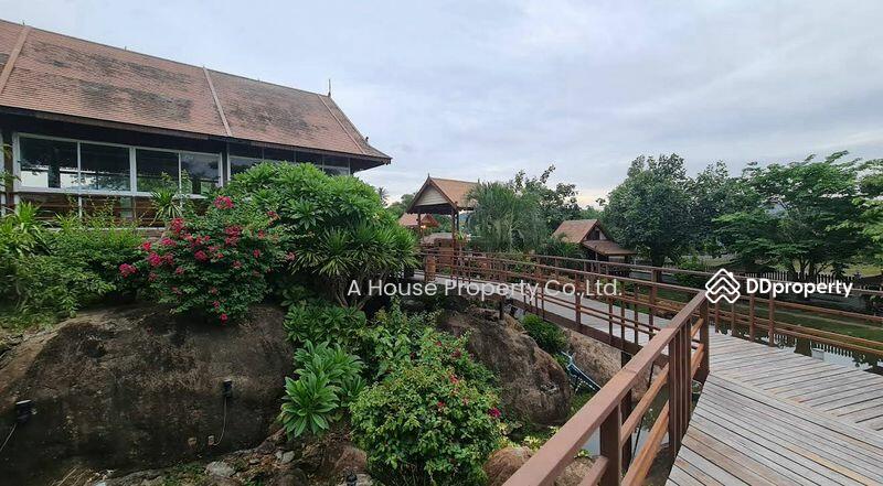 For Sale - Restaurant business for sale with buildings, Ban Nong Kla, Mueang Chonburi, Chon Buri