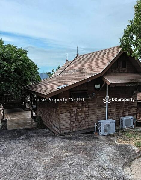 For Sale - Restaurant business for sale with buildings, Ban Nong Kla, Mueang Chonburi, Chon Buri