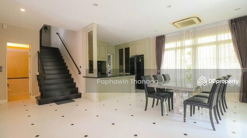For Rent - 4-Bedroom House, Bangkok