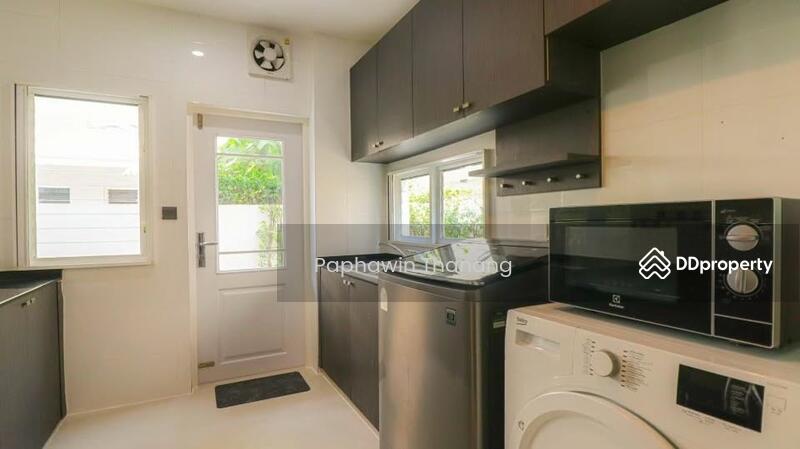 For Rent - 4-Bedroom House, Bangkok