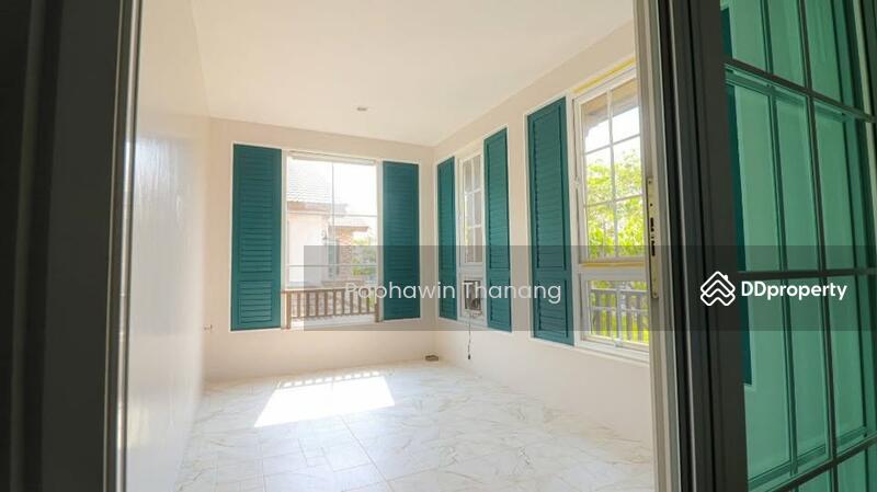 For Rent - 4-Bedroom House, Bangkok
