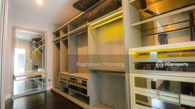 For Rent - 4-Bedroom House, Bangkok