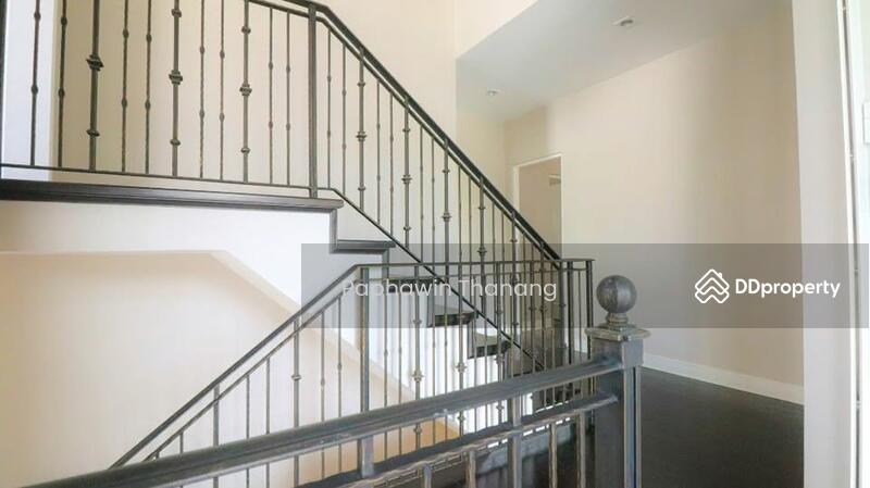 For Rent - 4-Bedroom House, Bangkok