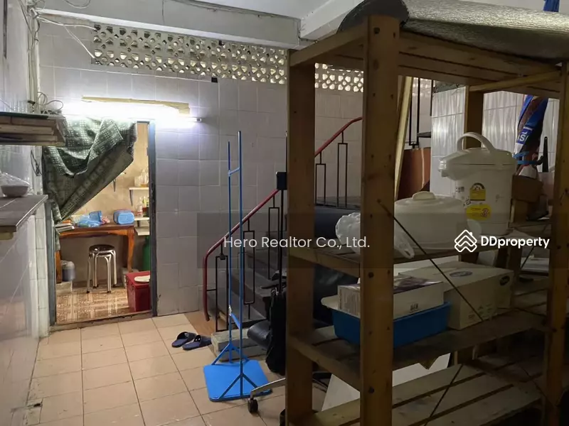For Rent - For Rent Bangkok Shop House Sukhumvit Khlong Toei BTS Thong Lo BRE25554, Bangkok