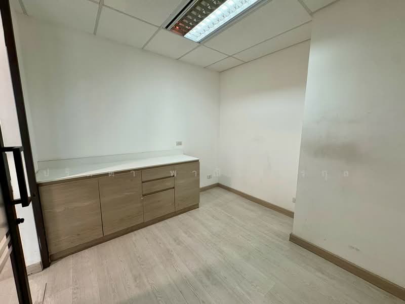 Italthai Tower, Bangkok, Phetchaburi Road, Bang Kapi, Huai Khwang, Bangkok, , 150 sqm, Office Space For Rent, by ปริตตา พาณิชย์วรกุล, 60114747 - DDproperty.com