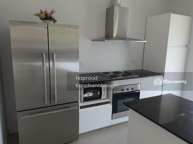 For Rent - 5-Bedroom House, Chon Buri