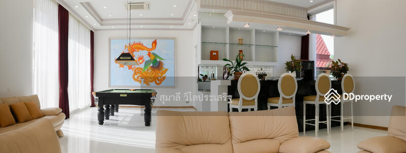 For Sale - Luxury Beachfront Villa 4-Bedrooms With Private Pool At Bang Saphan Yai, Prachuap Khiri Khan