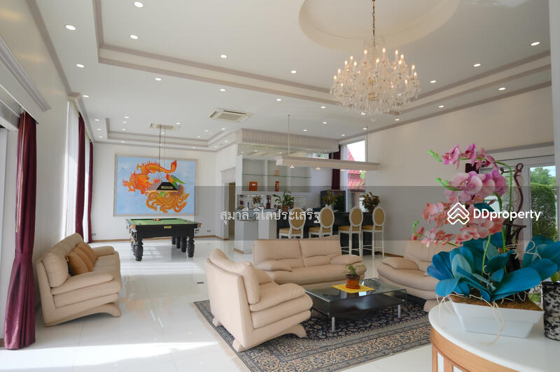 For Sale - Luxury Beachfront Villa 4-Bedrooms With Private Pool At Bang Saphan Yai, Prachuap Khiri Khan