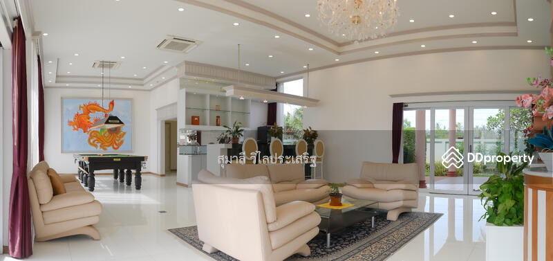 For Sale - Luxury Beachfront Villa 4-Bedrooms With Private Pool At Bang Saphan Yai, Prachuap Khiri Khan